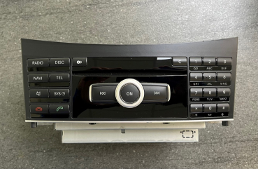 Preview: Reparatur Mercedes Benz Head-Unit Audio 20 NTG4.5 interner 6-fach CD-Wechsler ohne Funktion